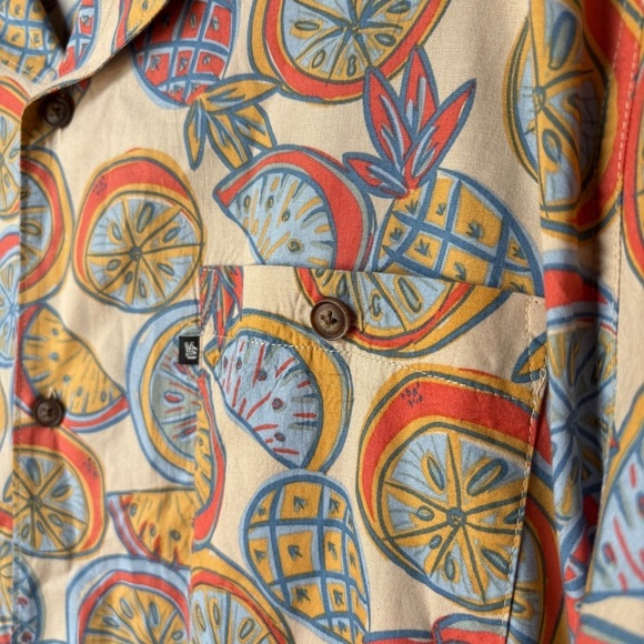 Junk Food Maxim Printed Brown Over Short Sleeve Printed Camp Button Down XXL - Picture 8 of 8